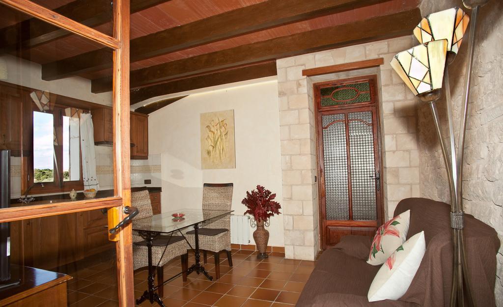 Finca Es Carbo Ses Salines  Chambre photo
